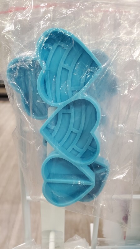 Heart pan straw topper