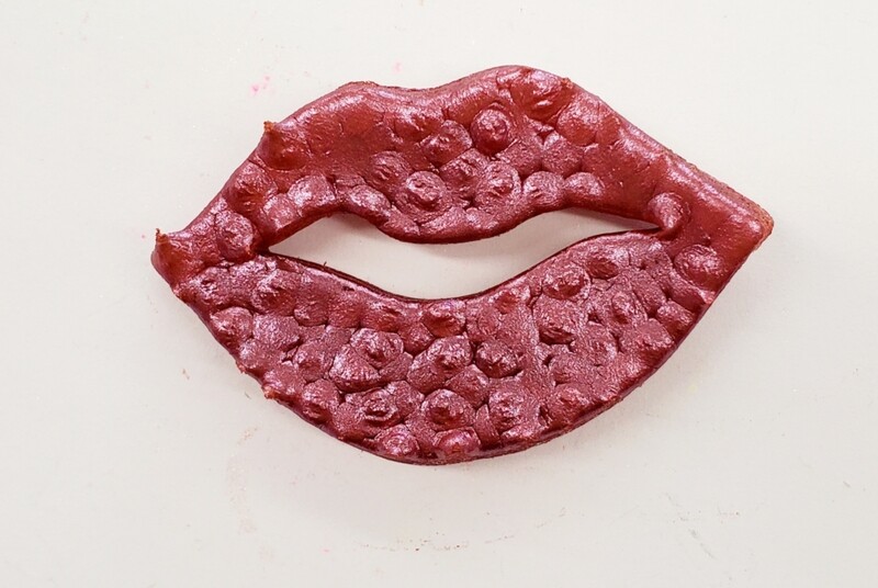 Maroon Mica
