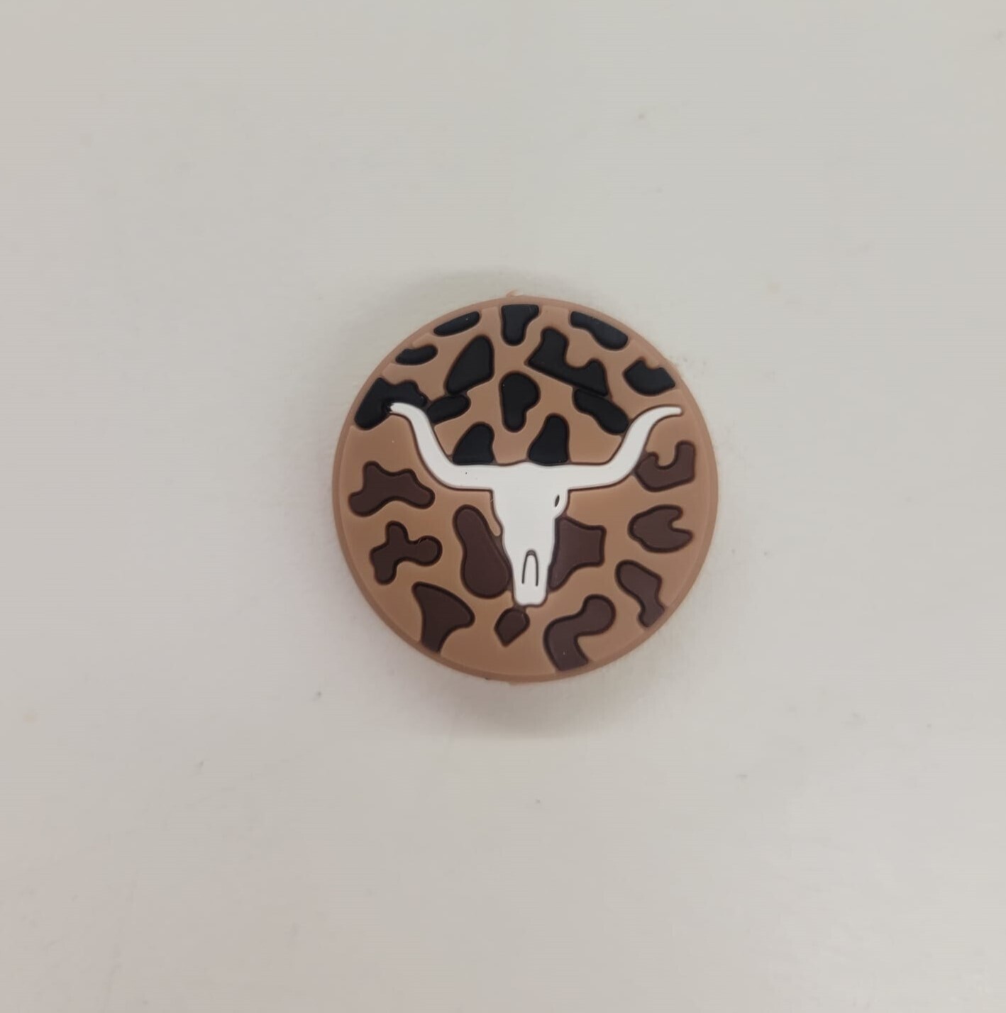 Leopard Circle Longhorn Focal