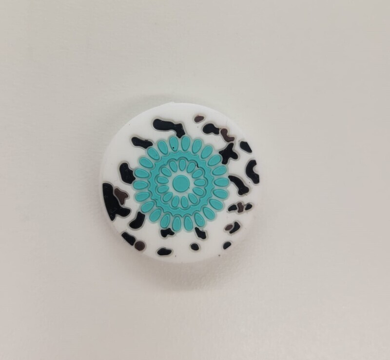 Turquoise Cow Focal