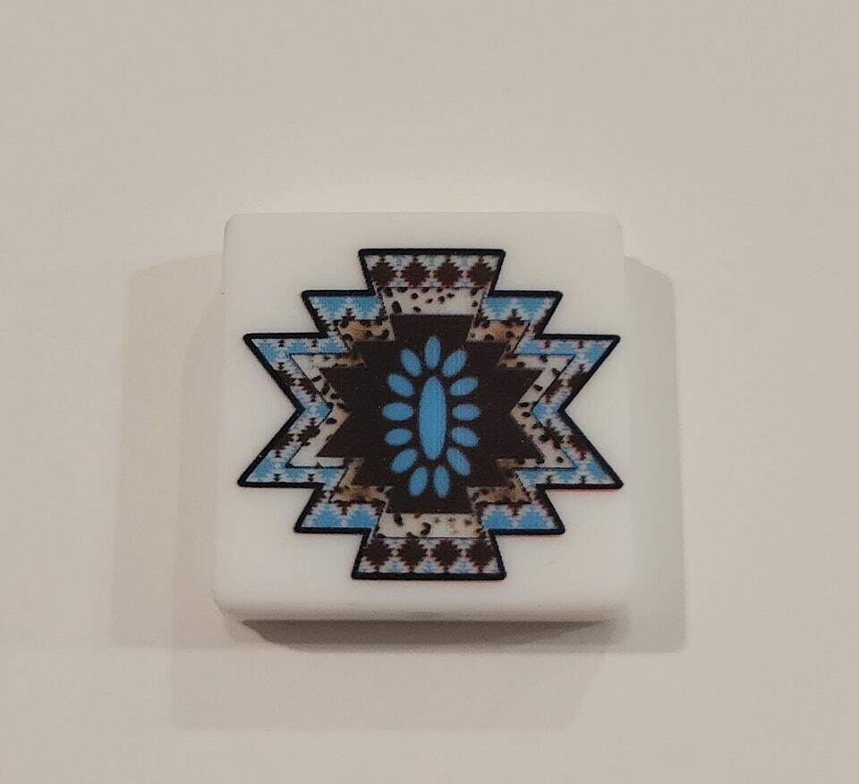 Turquoise Western Focal