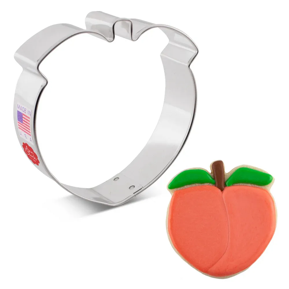 Peach cutter