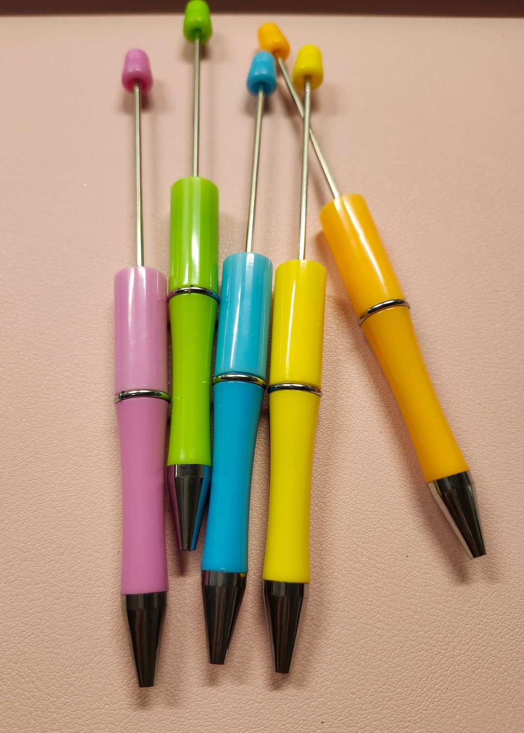 Spring color beadable pens