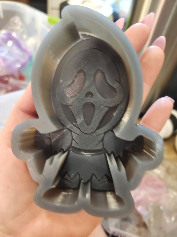 Mini ghost face