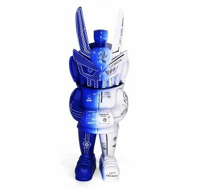 Quiccs Project Martian White/Blue MegaTeq by Sergio Mancini x Quiccs x Martian Toys