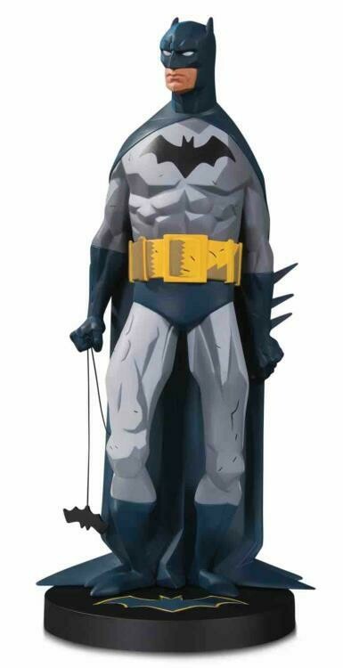 PRE-ORDER Diamond Select DC Designer Series: Batman By Mike Mignola Mini Statue