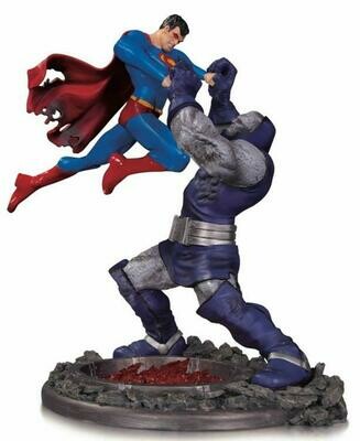 PRE-ORDER Diamond Select DC Comics Superman Vs. Darkseid Battle Statue 3rd Edition