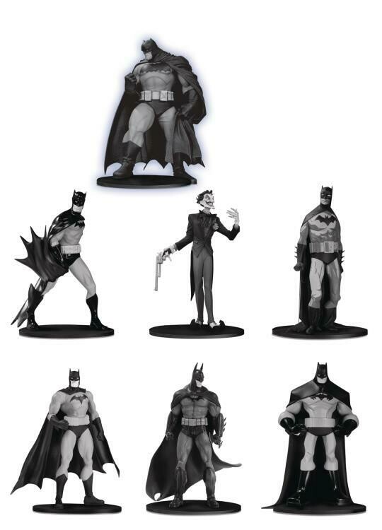 PRE-ORDER Diamond Select Batman Black &amp; White Mini Blind Bag