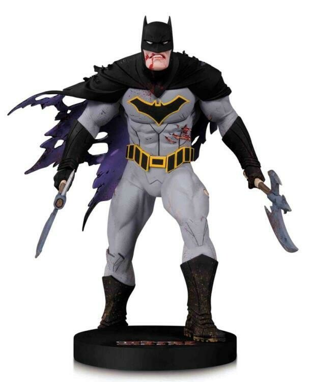PRE-ORDER Diamond Select DC Designer Series: Batman By Greg Capullo Mini Statue