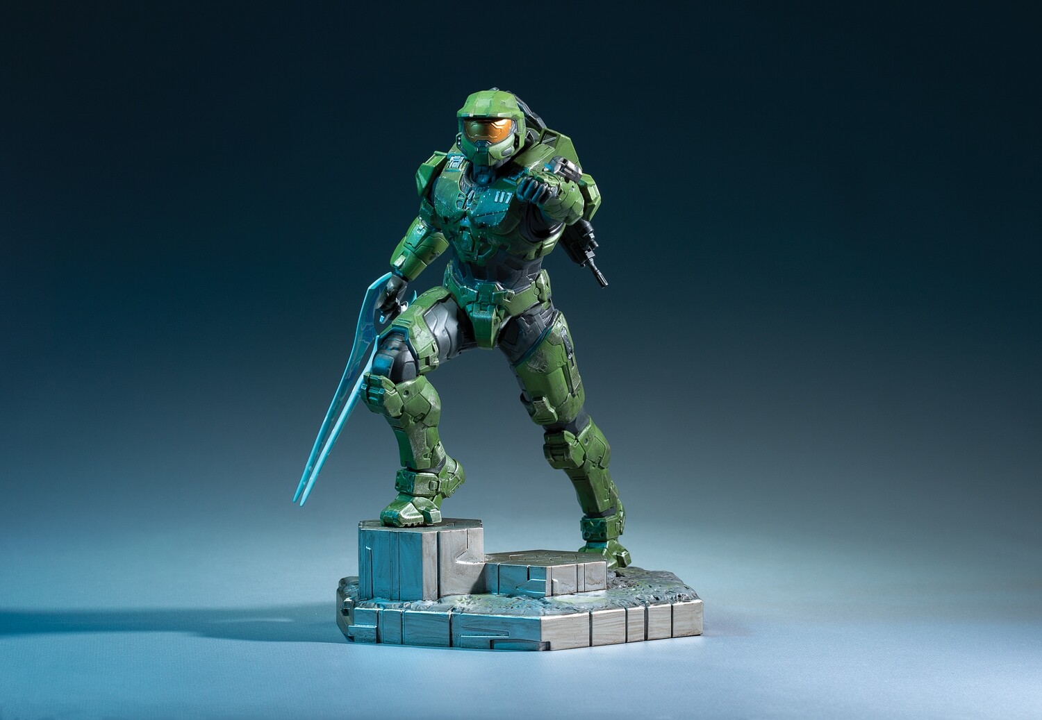PRE-ORDER Dark Horse Halo Infinite: Master Chief With Grappleshot PVC Statue
