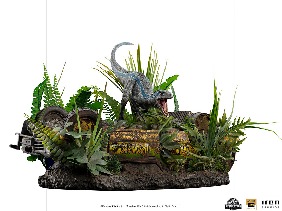 PRE-ORDER Iron Studios Blue - Jurassic World Fallen Kingdom Deluxe Art Scale 1/10