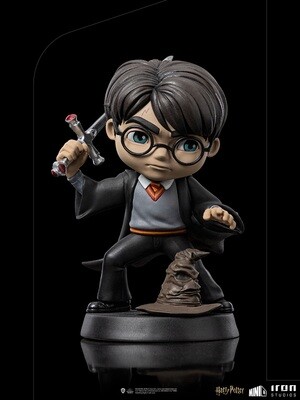 PRE-ORDER Iron Studios Harry Potter with Sword of Gryffindor Mini Co.