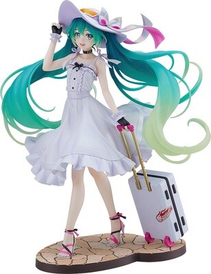 PRE-ORDER Good Smile rAcing Miku 2021 Private Ver 1/7th Scale Figure