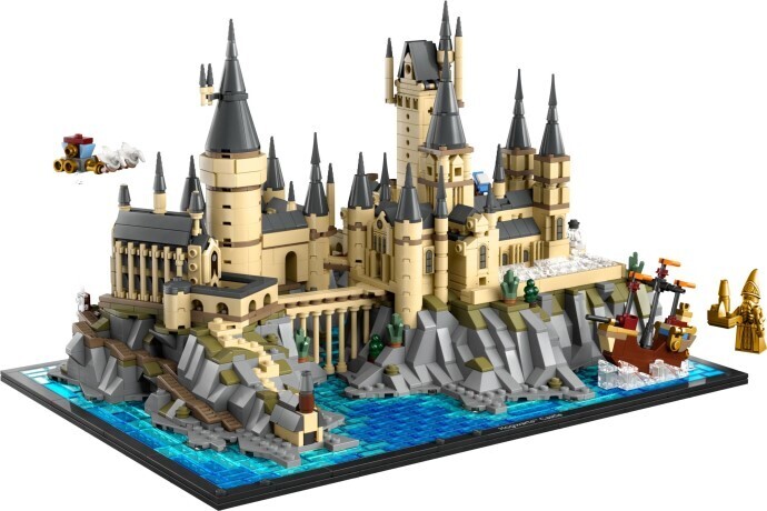 Pre-Order Lego Harry Potter Hogwars Castle and Grounds