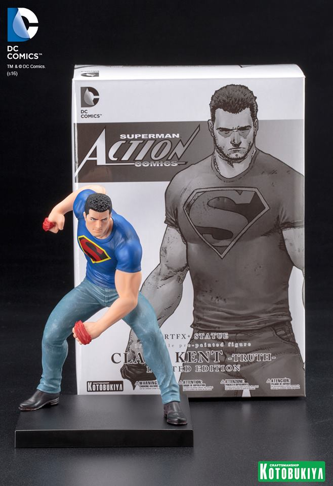 Kotobukiya DC Universe Clark Kent New 52 &quot;Truth&quot; ARTFX + Statue