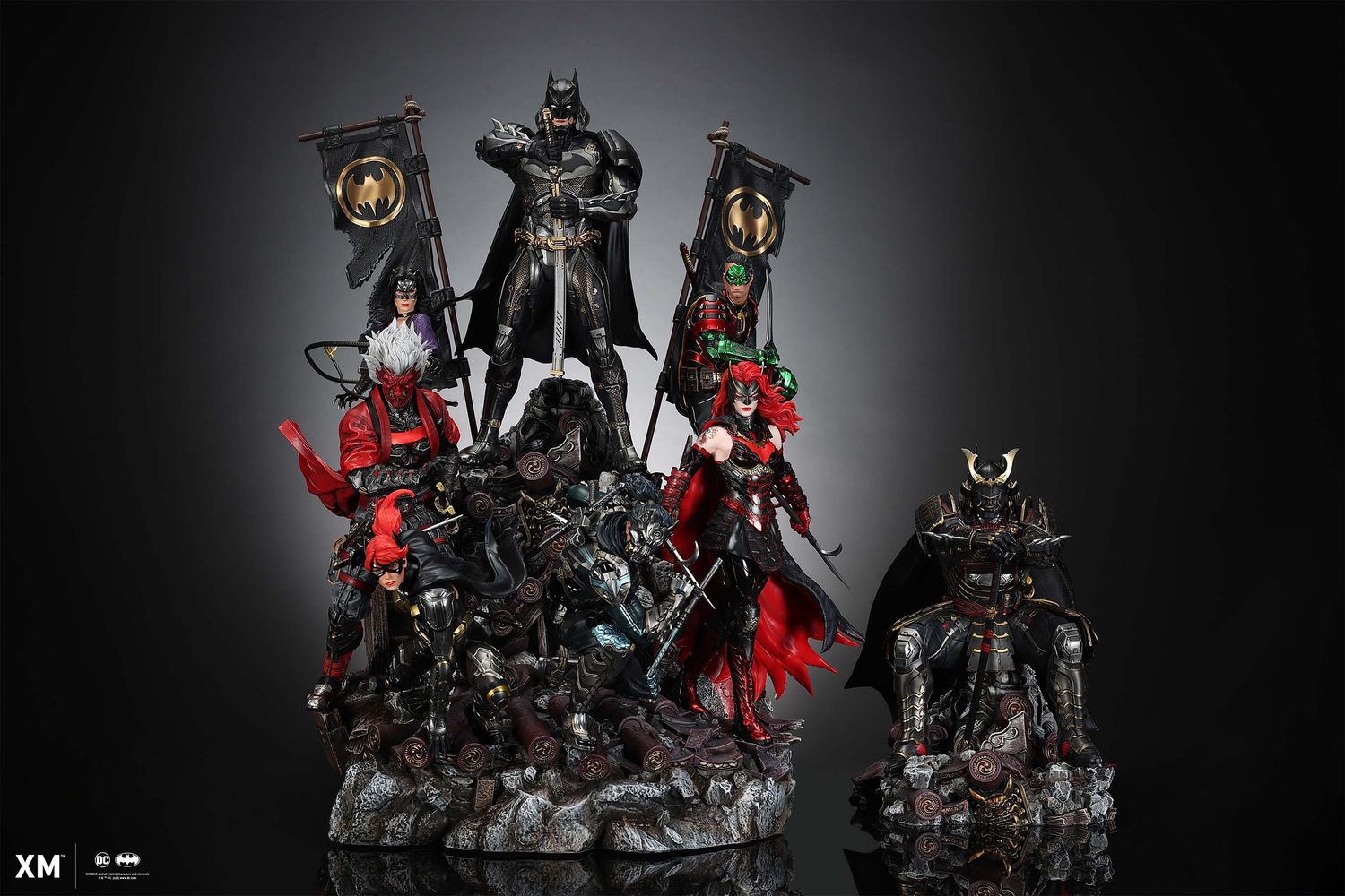 PRE-ORDER XM Studios Batman Family Diorama 1/6 Scale (XM Exclusive)