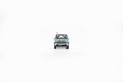 PRE-ORDER Tiny BMC 1/64 Suzuki 2019 Hustler -Off Blue Metalic /White Top (RHD)