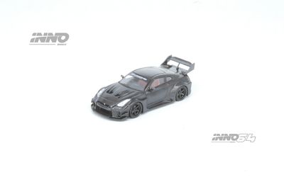 PRE-ORDER Tiny 1/64 Die-Cast NISSAN GT-R (R35) LBWK SUPER SILHOUETTE 35GT-RR Full Carbon
