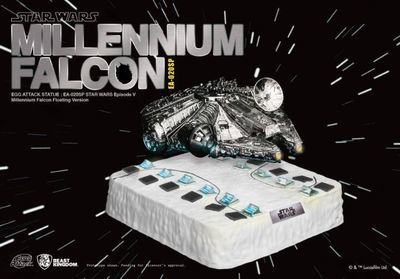 Beast Kingdom Star Wars Chrome Floating Millenium Falcon