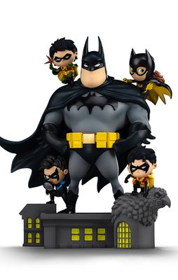 PRE-ORDER Iron Studios Batman Family Animated Icons