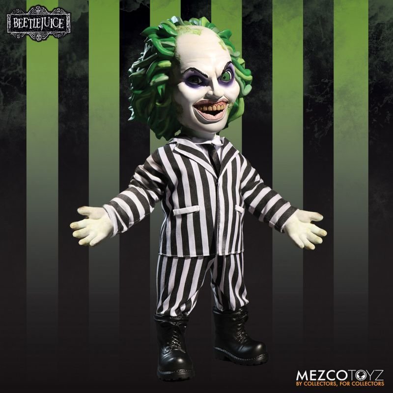 Mezco  Mega Scale 15&quot; Beetlejuice
