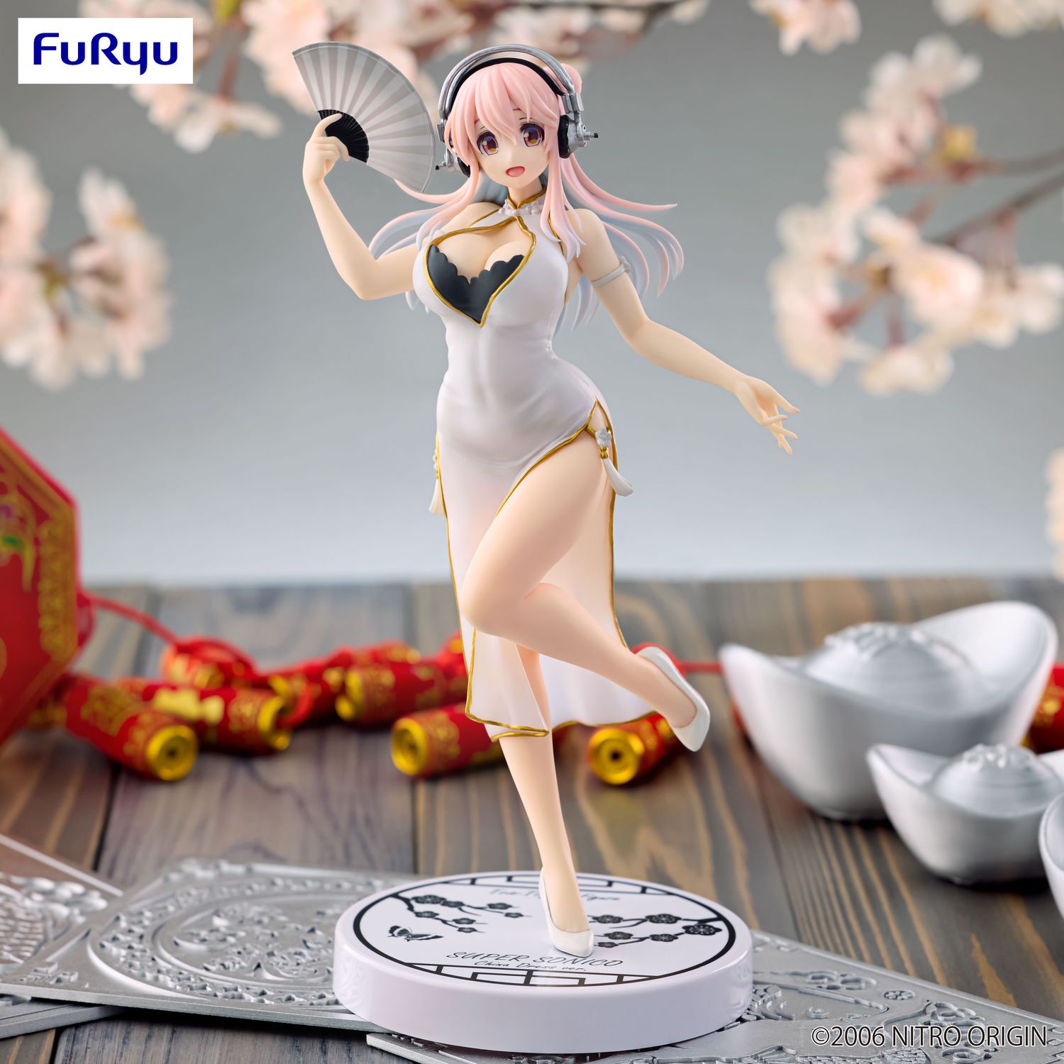 PRE-ORDER Good Smile Super Sonic Trio Try It Figure - White China Dress. Ver.