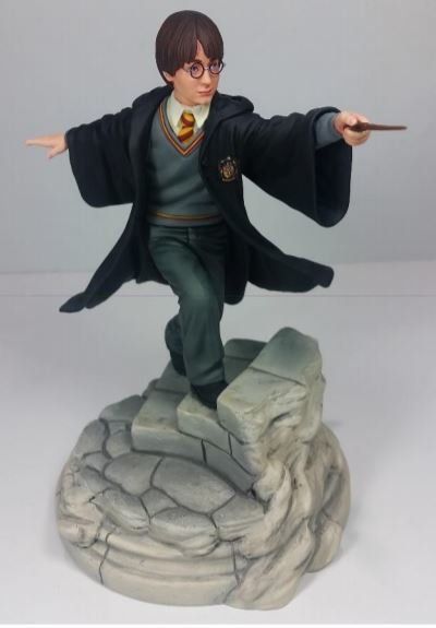 Enesco Harry Potter Year One Statue 7.5”