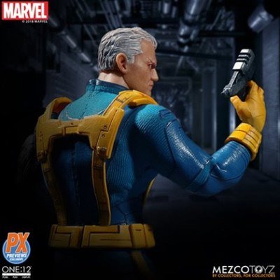 Mezco One : 12 Collective Cable X-men Ver PX Exclusive