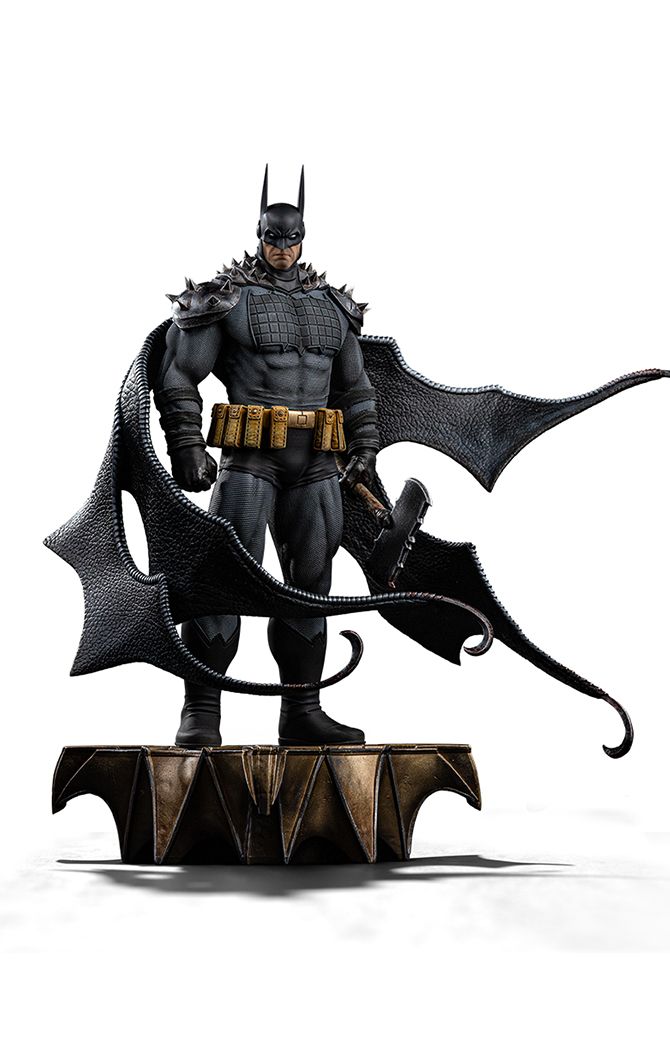 PRE-ORDER Iron Studios Batman Absolute - DC Comics - Art Scale 1/10