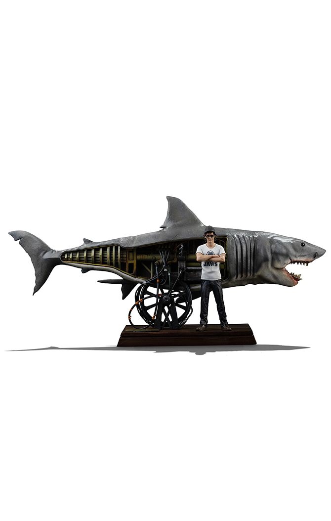 PRE-ORDER Iron Studios Steven Spielberg (Jaws 50th Anniversary) - Jaws - Art Scale 1/10