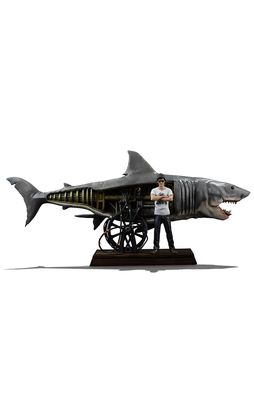 PRE-ORDER Iron Studios Steven Spielberg (Jaws 50th Anniversary) - Jaws - Art Scale 1/10