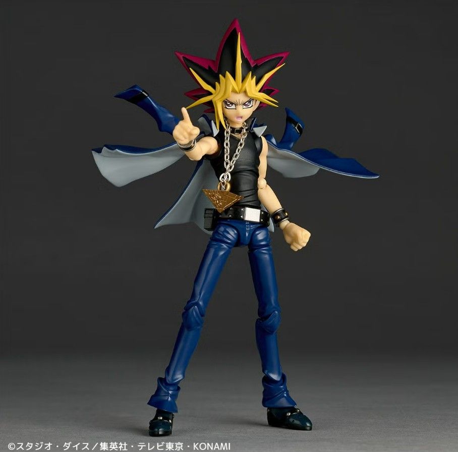 PRE-ORDER Kaiyodo Revoltech Yu-Gi-Oh - Yami Yugi Action Figure
