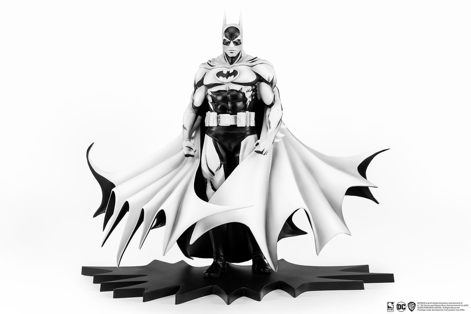 PRE-ORDER PureArts Batman PVC 1/8 Black &amp; White