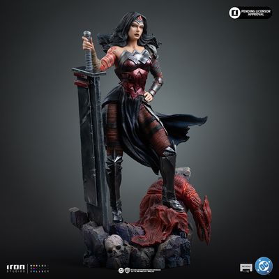 PRE-ORDER Iron Studios Wonder Woman Absolute - DC Comics - Art Scale 1/10