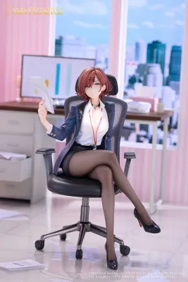 PRE-ORDER Good Smile The Idolmaster Shiny Color x Mahjong Soul - SSR Figure Madoka Higuchi Effortless Work Ver. 1/7th Scale Figure
