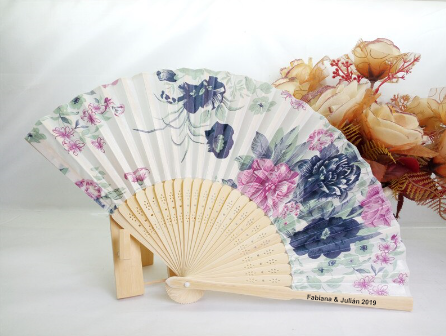 Abanicos Personalizados Patrón Fiberia (Set de 50-150 unidades)
