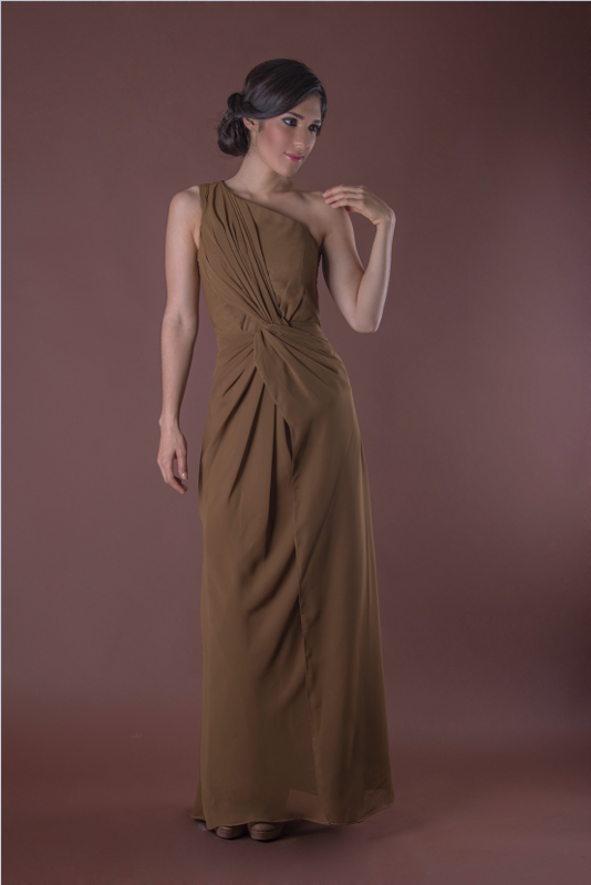 Vestido de Dama Ahumia