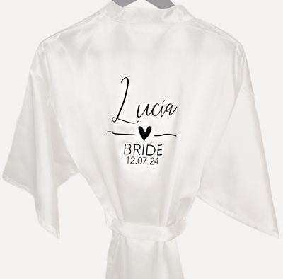 Bata Novia y Damas Personalizada