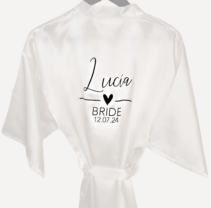 Bata Novia y Damas Personalizada