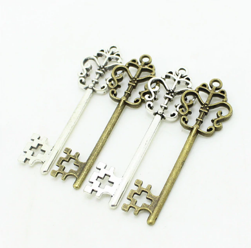 Llaves Decorativas Veal Grandes - Set de 50) COLOR: Plata y Bronce