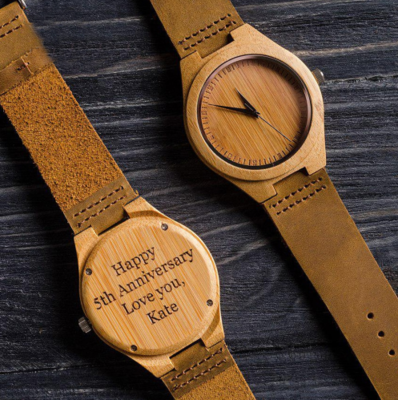 Reloj de cuero café claro