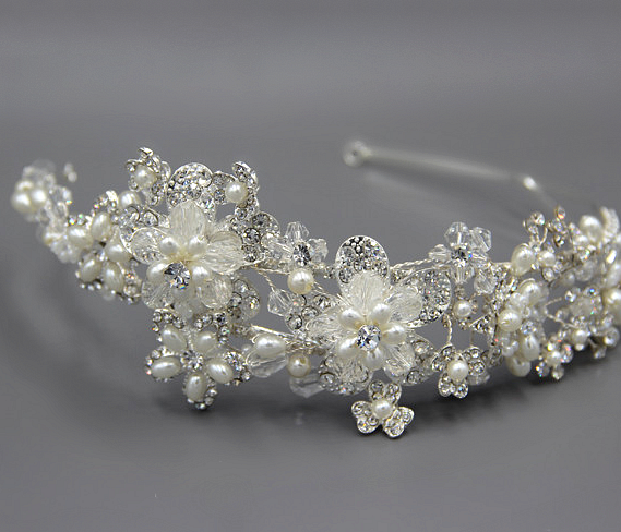 Tiara Nabu