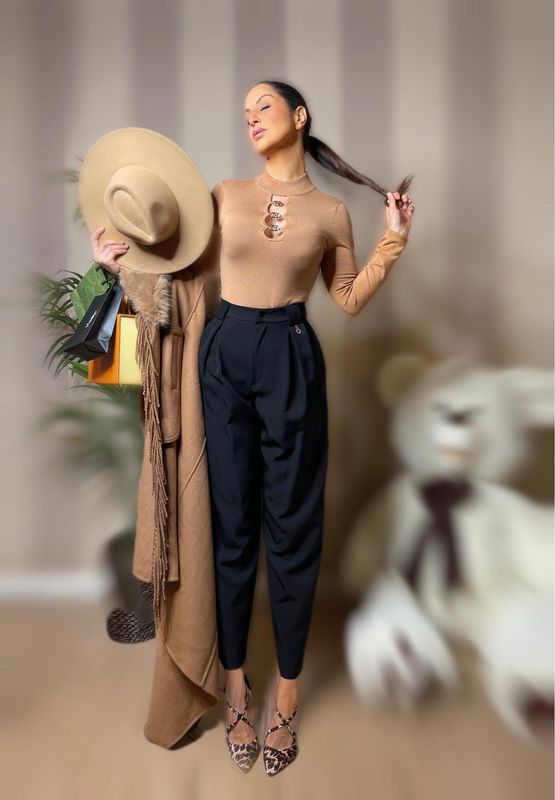 Pantaloni setmu