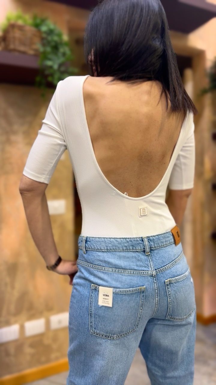 Body schiena scoperta