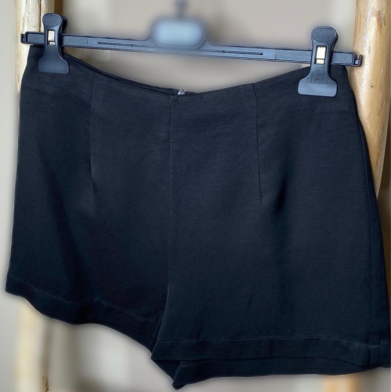 Short nero