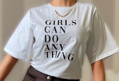 T-shirt ampia