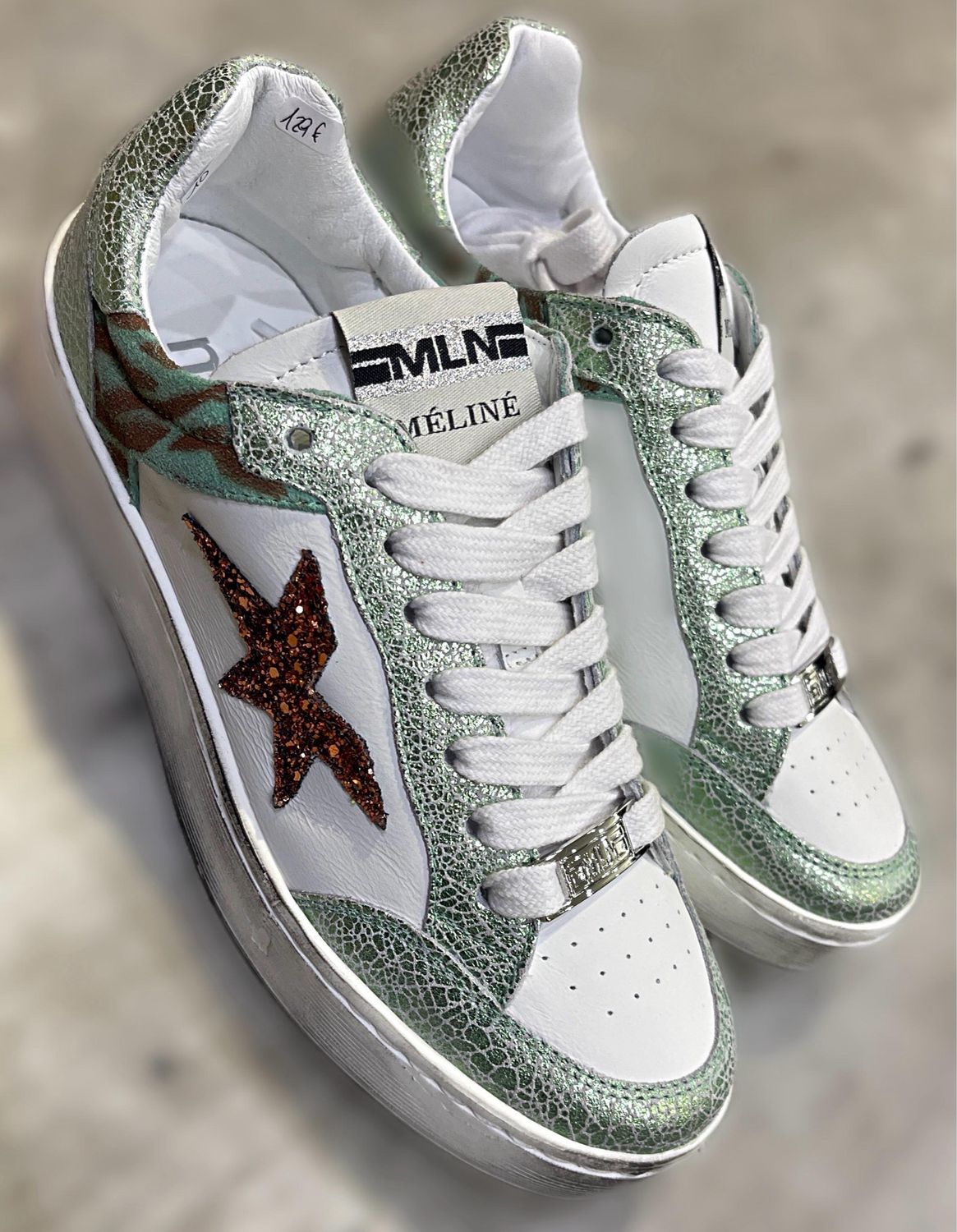 Sneakers salvia