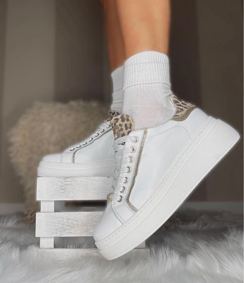Sneakers finiture animalier