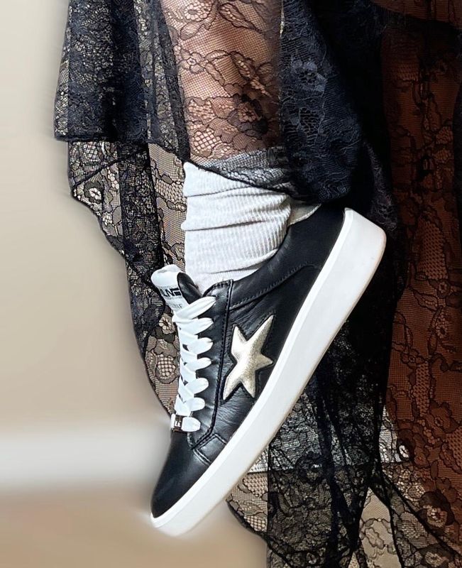 Sneakers Stella