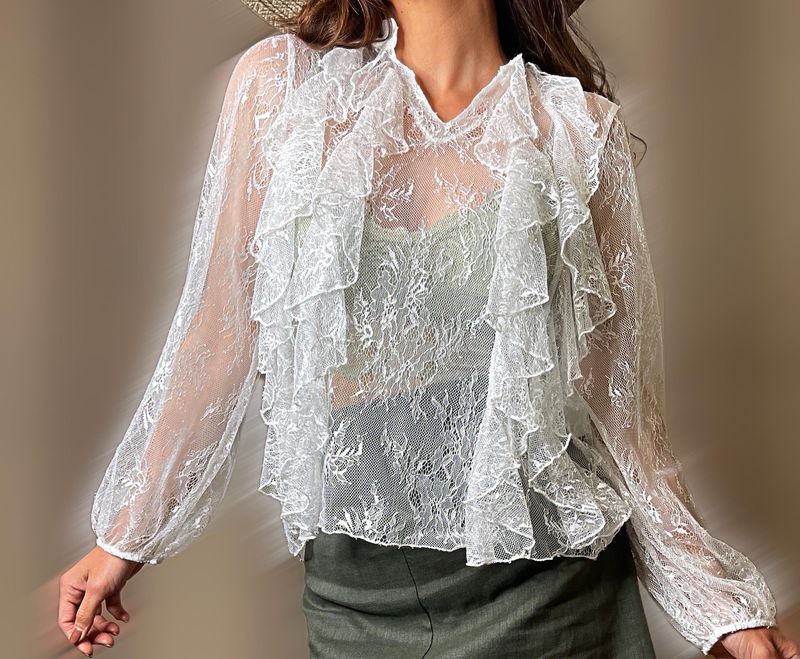Camicia rouches pizzo